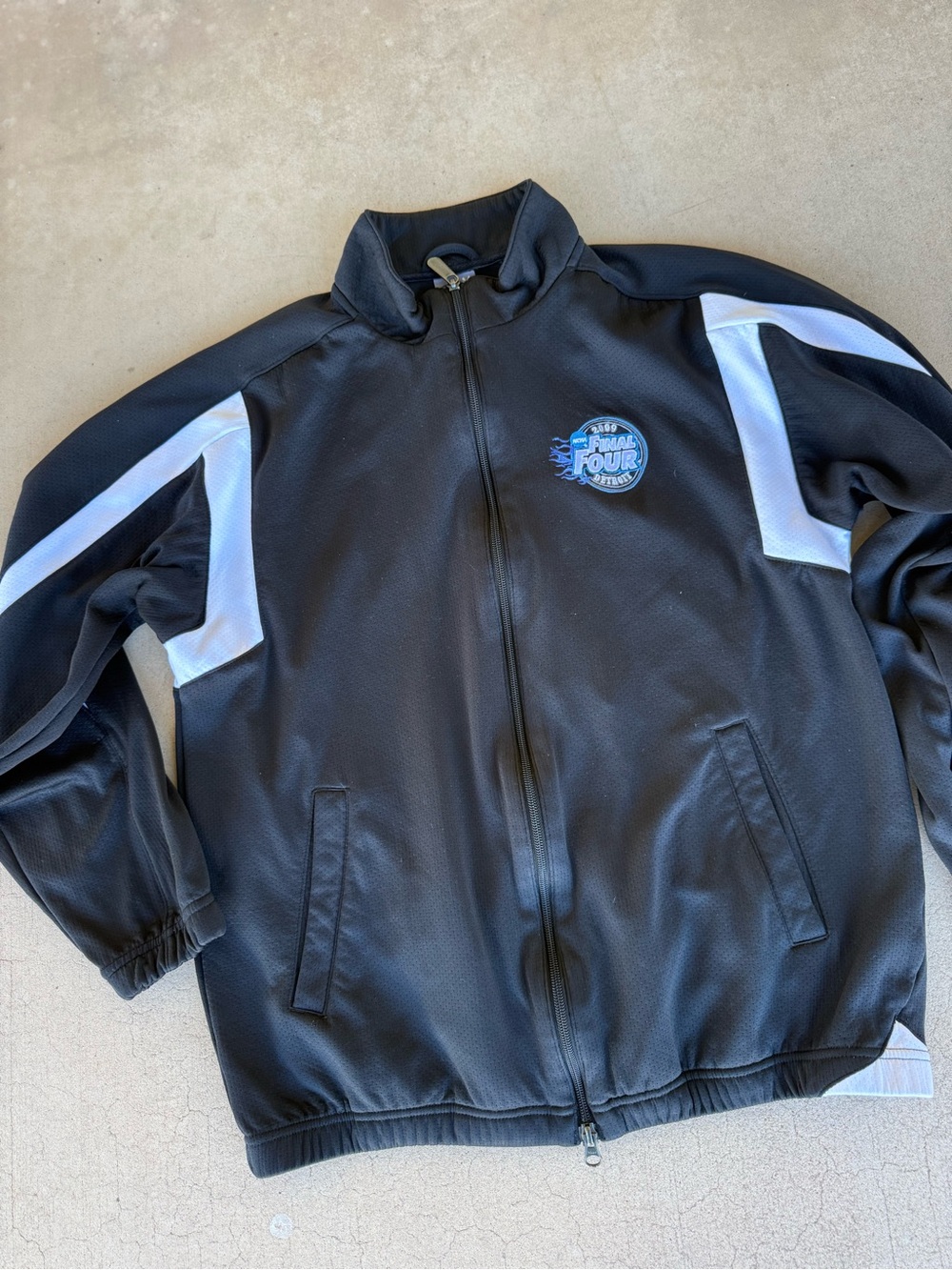 Vintage 2009 Nike NCAA Final Four Detroit Track Jacket Size M